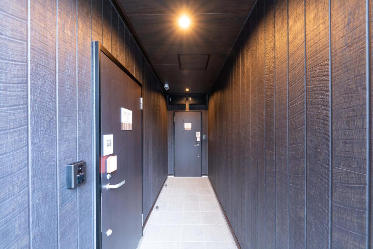 Апартаменти スタジオーネ 箱根強羅 West - Stagione Hakone Gora West Екстер'єр фото